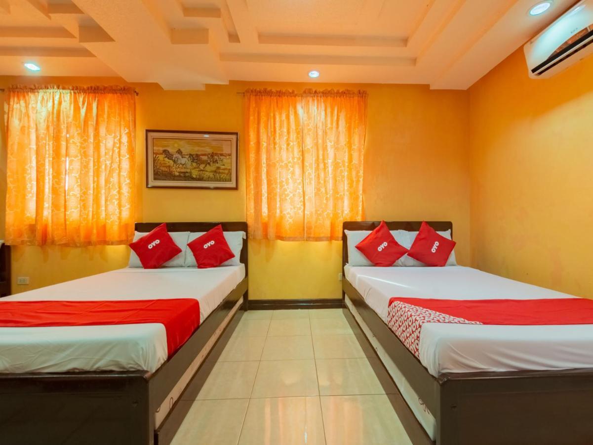 Rooms R Us - Voyagers Palace Puerto Princesa Exterior foto